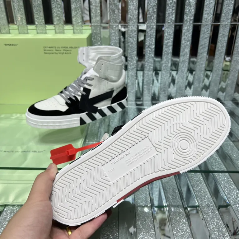 Off White Shoe 